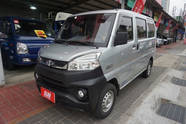 (只跑4萬多) 2020年 菱利客貨兩用車 / 100%全車原鈑件. 附行車紀錄器+倒車顯影 / 零頭款.可全額貸款  第1張相片
