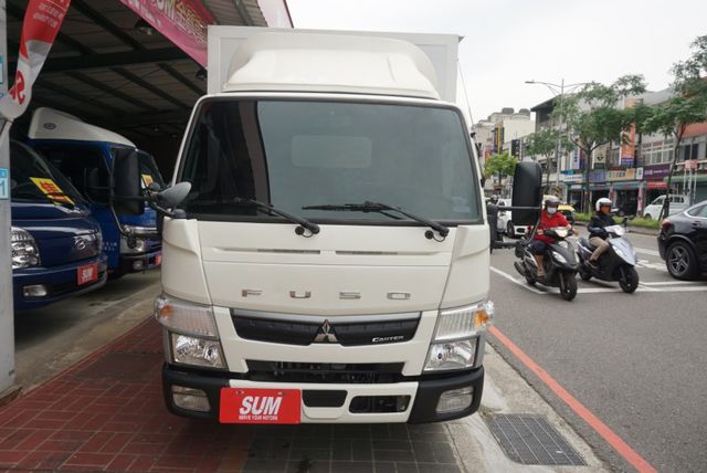 (只跑4萬多.車廂可改成車斗) 2022年堅達11尺半纖維廂 / 100%全車原鈑件 / 零頭款.可全額貸款  第3張相片