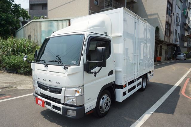 (只跑3萬多.車廂可改成車斗) 2022年 堅達11尺半纖維廂 / 100%全車原鈑件 /. 零頭款.可全額貸款  第1張相片