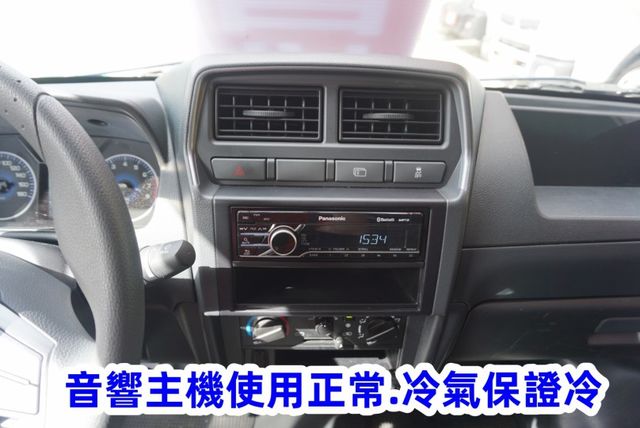 (只跑9000多公里.稀有自排) 2022年 菱利纖維廂貨車 / 100%全車原鈑件. 附定速.零頭款.可全額貸款  第14張相片