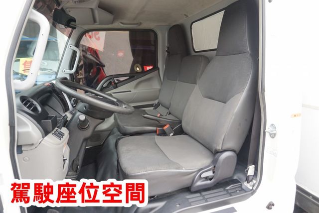(零下-20度) 2019年 堅達11尺半冷凍車 / 100%全車原鈑件 / 零頭款.可全額貸款  第13張相片