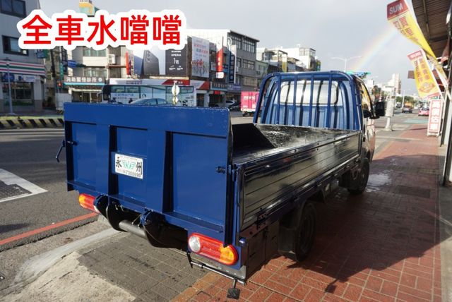(只跑3萬多.稀有自排.附2.5尺升降尾門)2021年 現代小霸王單廂貨車 / 附行車紀錄器 .零頭款.可全額貸款  第7張相片