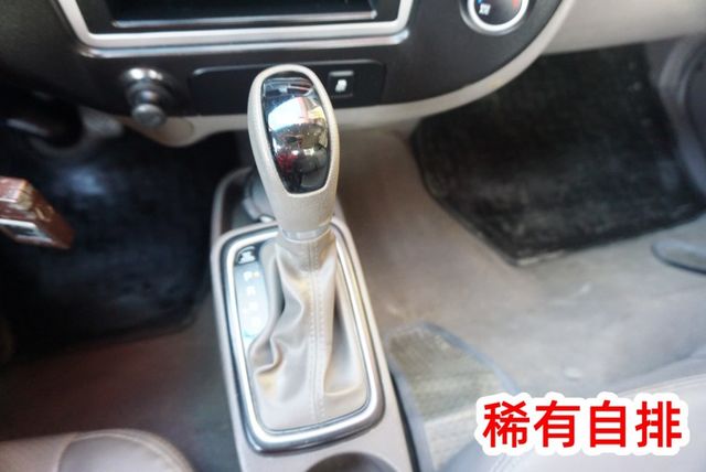(只跑3萬多.稀有自排.附2.5尺升降尾門)2021年 現代小霸王單廂貨車 / 附行車紀錄器 .零頭款.可全額貸款  第15張相片