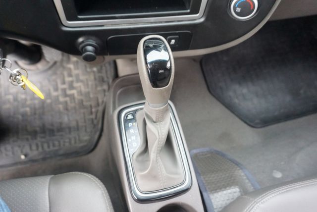 (稀有自排) 2023年 現代小霸王貨車 /100%全車原鈑件 / 全車水噹噹 / 零頭款.可全額貸款  第15張相片
