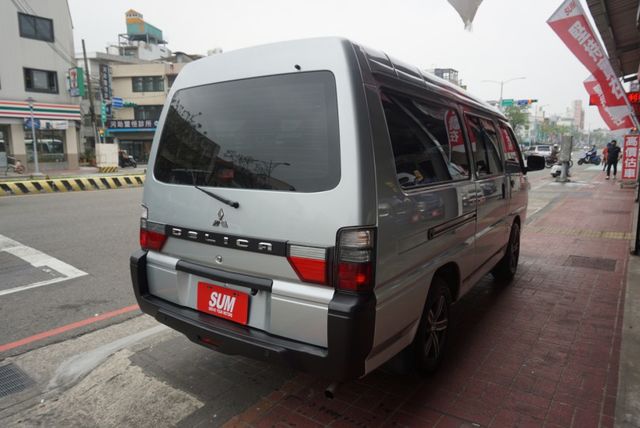 (8人座) 2022年 得利卡客貨兩用車 / 附前後行車紀錄器 /全車水噹噹 / 零頭款.可全額貸款  第7張相片