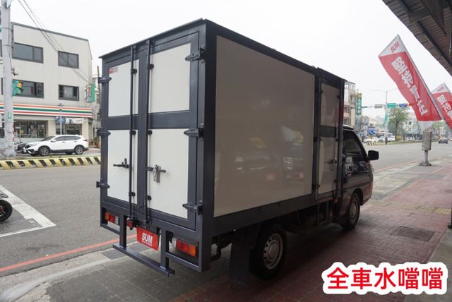 (只跑1萬多) 2021年 得利卡纖維廂貨車  / 前後行車紀錄器 . 全車水噹噹 / 零頭款.可全額貸款  第5張相片