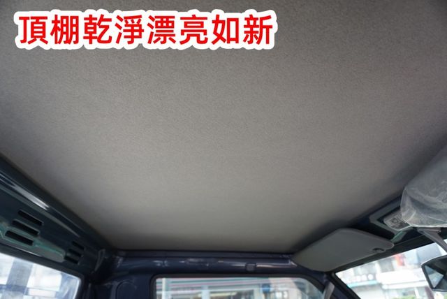(只跑2萬多) 2022年 得利卡貨車 / 全車水噹噹 / 100%全車原鈑件 / 零頭款.可全額貸款  第12張相片
