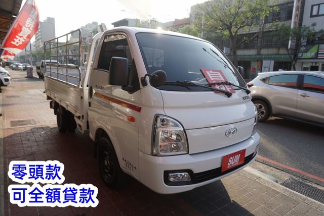 (稀有自排.附4尺升降尾門) 2024年 現代小霸王貨車 / 100%全車原鈑件 / 零頭款.可全額貸款  第4張相片