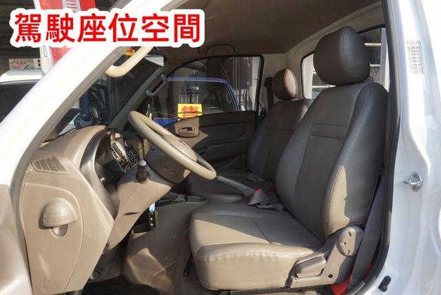 (稀有自排.附4尺升降尾門) 2024年 現代小霸王貨車 / 100%全車原鈑件 / 零頭款.可全額貸款  第11張相片