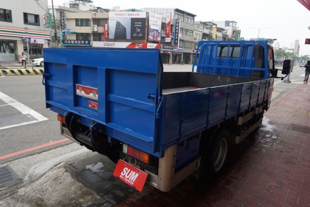 2021年堅達11尺半貨車 / 附(全新)升降布篷+2尺半尾門升降機 /零頭款全額貸/倒車顯影視野輔助系統/ABS  第7張相片