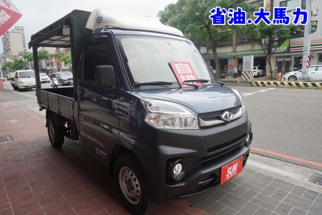 (只跑3萬)(自排貨車)2022年菱利貨車,附三面掀布篷 ,零頭款.可全額貸  第4張相片