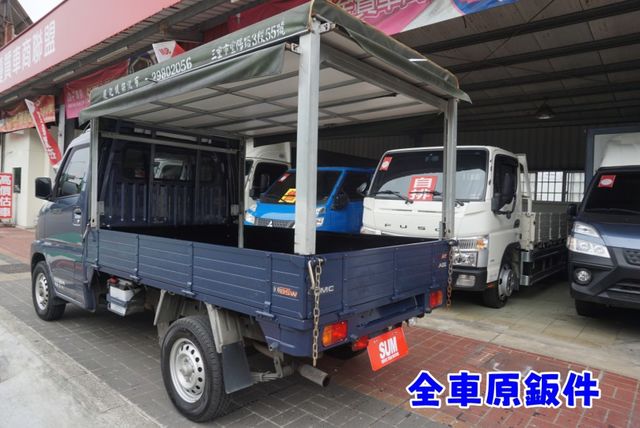(只跑3萬)(自排貨車)2022年菱利貨車,附三面掀布篷 ,零頭款.可全額貸  第6張相片