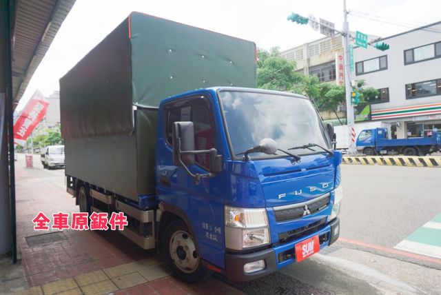 (全新) 升降布篷 , 2021年中華堅達14呎貨車,附升降尾門+升降布篷 / 倒車顯影/ 安卓機 /零頭款可全額貸  第5張相片