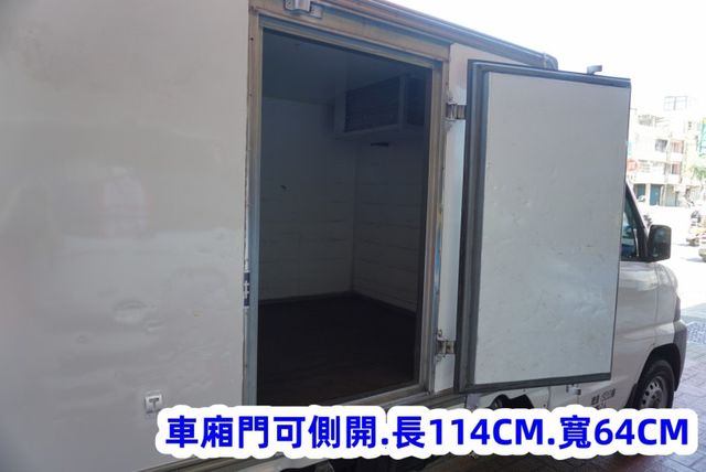 (稀有自排.零下-15度) 菱利冷凍車 / 100%全車原鈑件 / 附定速系統 / 零頭款.可全額貸款  第10張相片