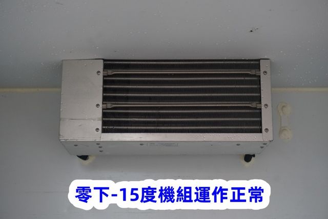 (只跑4萬多.稀有自排.零下-15度) 2022年 菱利冷凍車 / 附定速.全車水噹噹 / 零頭款.可全額貸款  第17張相片