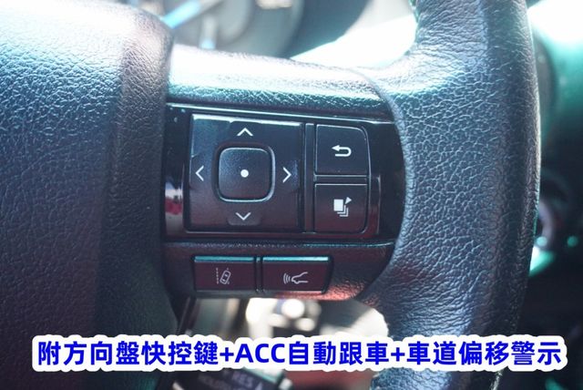(4WD.附直線加速器) 2022年 HILUX 皮卡休旅車 / 附360度環景系統.後斗電動捲簾.安卓機.導航系統  第18張相片