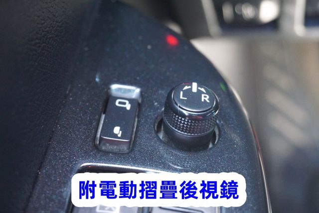 (4WD.附直線加速器) 2022年 HILUX 皮卡休旅車 / 附360度環景系統.後斗電動捲簾.安卓機.導航系統  第19張相片