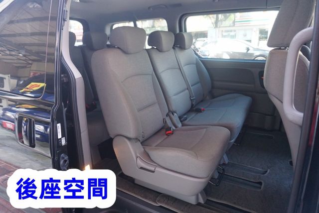 (8人座) 2021年 史塔瑞斯客貨兩用車 / 100%全車原鈑件 / 附安卓機.定速.導航 / 零頭款.可全額貸款  第14張相片