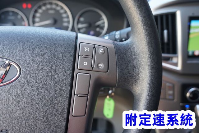 (8人座) 2021年 史塔瑞斯客貨兩用車 / 100%全車原鈑件 / 附安卓機.定速.導航 / 零頭款.可全額貸款  第18張相片