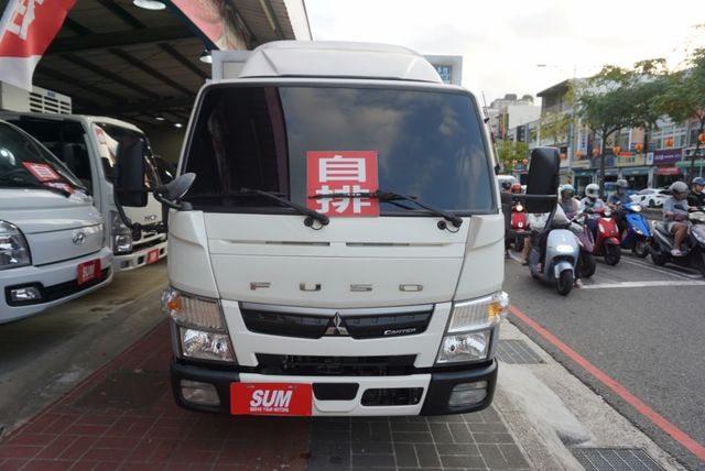 (稀有自排.只跑6萬多) 2022年 堅達11尺半纖維廂 / 100%全車原鈑件 / 附4錄 / 零頭款.可全額貸款  第3張相片