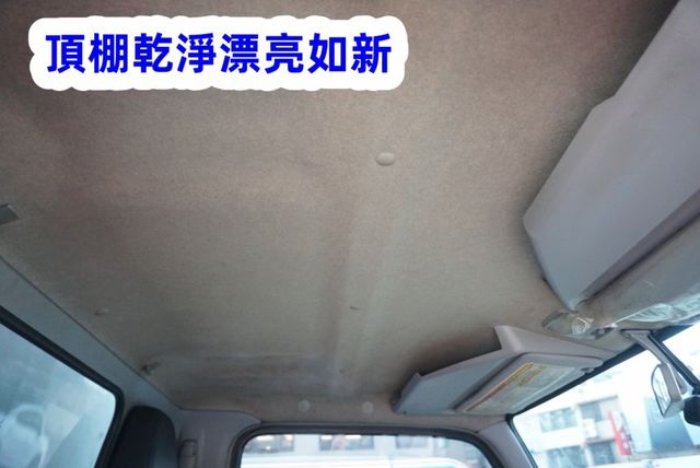 (稀有自排.只跑6萬多) 2022年 堅達11尺半纖維廂 / 100%全車原鈑件 / 附4錄 / 零頭款.可全額貸款  第15張相片