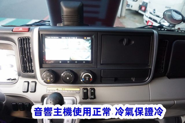 (稀有自排.只跑6萬多) 2022年 堅達11尺半纖維廂 / 100%全車原鈑件 / 附4錄 / 零頭款.可全額貸款  第17張相片