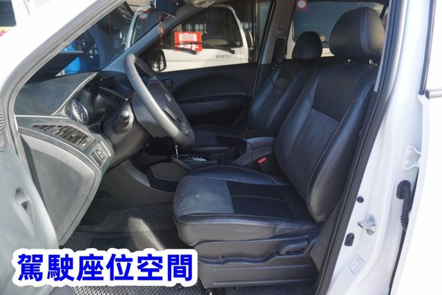 (只跑5萬多) 2022年 ZINGER客貨兩用車 /100%全車原鈑件 / 零頭款.可全額貸款  第11張相片