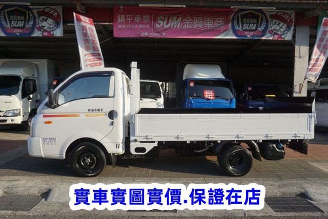 (稀有自排.附2.5尺升降尾門) 2021年 現代小霸王貨車 / 100%全車原鈑件. 零頭款.可全貸  第5張相片