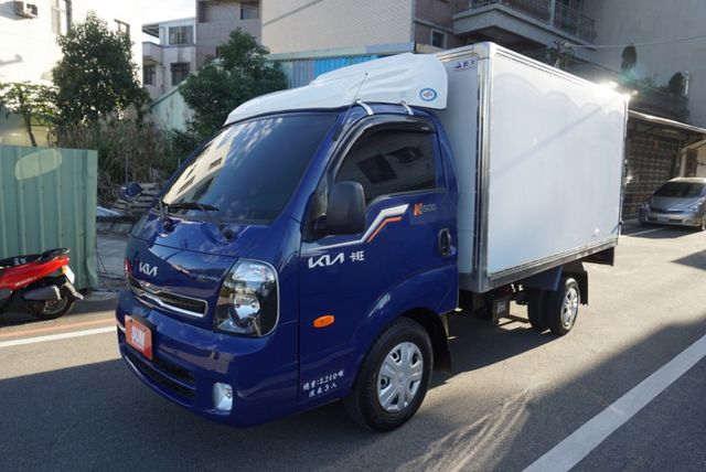 (只跑2萬多.保溫箱) 2022卡旺保溫箱貨車 / 全車水噹噹/ 零頭款.可全額貸款  第1張相片