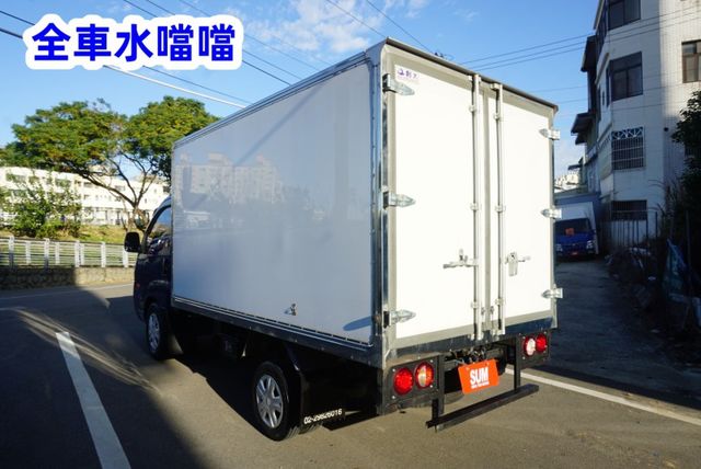 (只跑2萬多.保溫箱) 2022卡旺保溫箱貨車 / 全車水噹噹/ 零頭款.可全額貸款  第5張相片