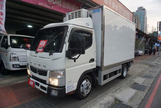 (只跑1萬多.稀有自排.附4尺升降尾門) 2024年 堅達11尺半冷凍車 / 附4路.零頭款.可全貸  第1張相片