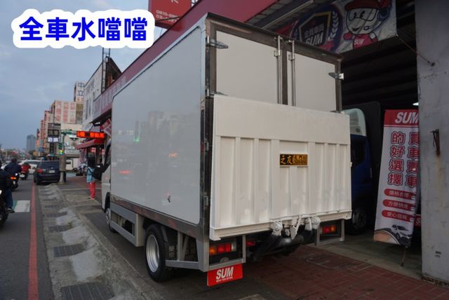 (只跑1萬多.稀有自排.附4尺升降尾門) 2024年 堅達11尺半冷凍車 / 附4路.零頭款.可全貸  第6張相片