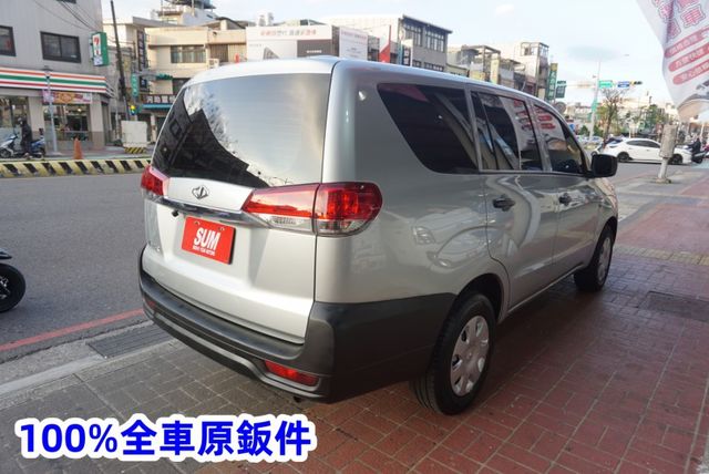 2020 ZINGER 客貨兩用車 / 100%全車原鈑件 / 零頭款.可全額貸款  第7張相片