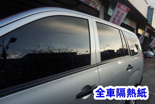2020 ZINGER 客貨兩用車 / 100%全車原鈑件 / 零頭款.可全額貸款  第9張相片