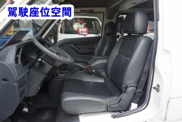 (稀有自排.8人座) 2021年 得利卡客貨兩用車 / 全車水噹噹 / 三排座椅.零頭款.可全額貸款  第11張相片