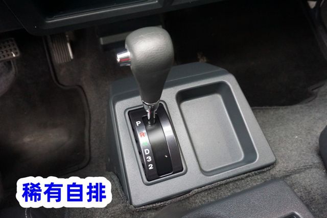 (稀有自排.8人座) 2021年 得利卡客貨兩用車 / 全車水噹噹 / 三排座椅.零頭款.可全額貸款  第17張相片