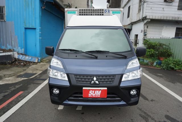 (只跑2萬多.零下-20度) 2022年 得利卡冷凍車/ 全車100%原鈑件. 零頭款.可全額貸款  第3張相片