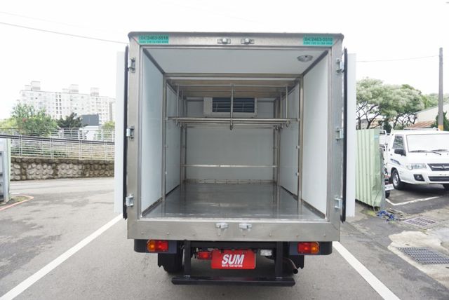 (只跑2萬多.零下-20度) 2022年 得利卡冷凍車/ 全車100%原鈑件. 零頭款.可全額貸款  第9張相片