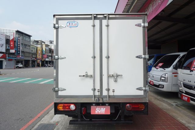 (零下-5度) 2025年 現代小霸王冷凍車 / 100%全車原鈑件.附前後行車紀錄器.零頭款.可全額貸款  第6張相片
