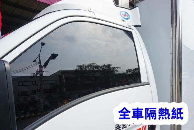 (零下-5度) 2025年 現代小霸王冷凍車 / 100%全車原鈑件.附前後行車紀錄器.零頭款.可全額貸款  第10張相片