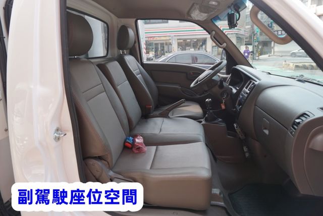 (零下-5度) 2025年 現代小霸王冷凍車 / 100%全車原鈑件.附前後行車紀錄器.零頭款.可全額貸款  第12張相片