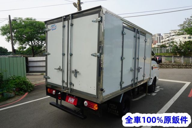 (零下-5度) 2025年 現代小霸王冷凍車 / 100%全車原鈑件.附前後行車紀錄器.零頭款.可全額貸款  第7張相片