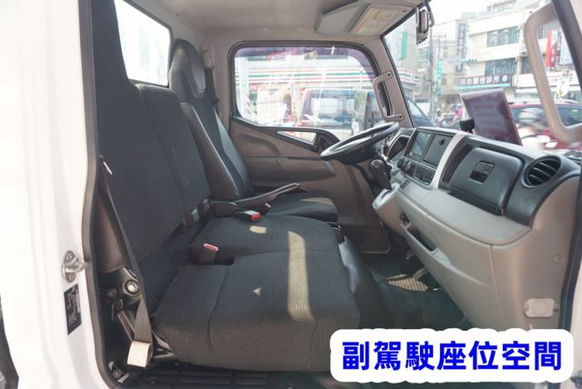 (稀有自排) 2020年堅達11尺半貨車 / 100%全車原鈑件/ 附4路行車紀錄器/ 零頭款.可全額貸款  第10張相片