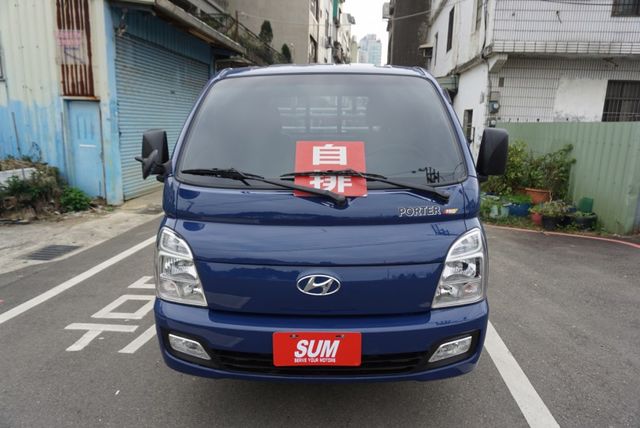 (稀有自排) 2023年 現代小霸王貨車 /100%全車原鈑件 / 全車水噹噹 / 零頭款.可全額貸款  第3張相片