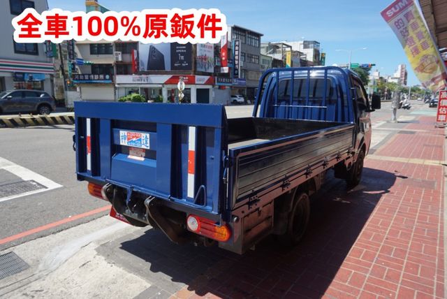 (附2.5尺升降尾門) 2021年 現代小霸王單廂貨車 / 100%全車原鈑件. 零頭款.可全額貸款  第7張相片