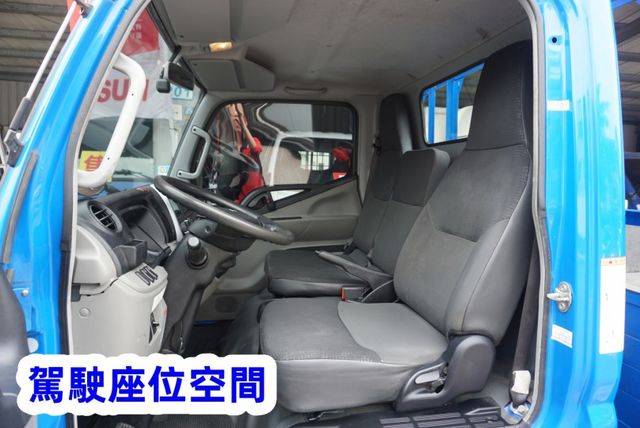 (只跑5萬多) 2020年 堅達10尺半貨車 / 全車水噹噹.附4路行車紀錄器/ 零頭款.可全額貸款  第10張相片