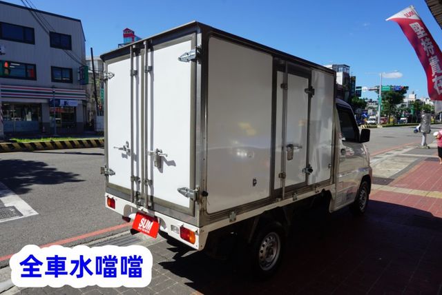 (稀有自排.零下-5度) 2022年 菱利冷藏車 / 附前後行車紀錄器.全車水噹噹 /零頭款.可全額貸款  第7張相片