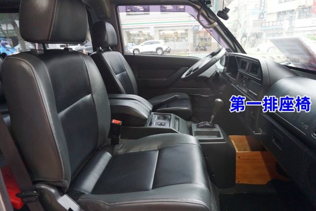 (只跑4萬多.8人座) 2020年 得利卡客貨兩用車 / 全車水噹噹. 零頭款.可全額貸款  第10張相片