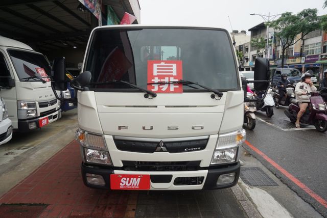 (稀有自排.附3.3尺升降尾門) 2023年 堅達11尺半貨車 / 全車水噹噹.附4路.零頭款.可全額貸款  第3張相片