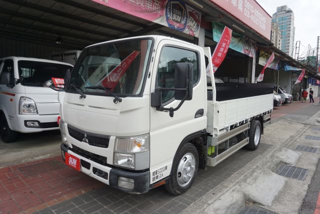 (附2.5尺升降尾門) 2022年 堅達11尺半貨車/100%全車原鈑件/附4路行車紀錄器.零頭款.可全額貸款  第1張相片